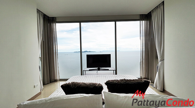 Riviera Wong Amat Condo For Sale - RW22-13