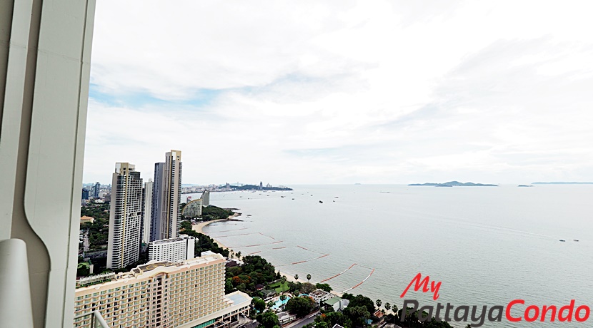 Riviera Wong Amat Condo For Sale - RW22-27