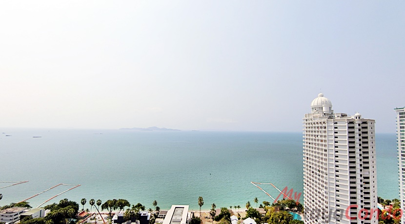 Riviera Wong Amat Condo For Sale - RW10-22