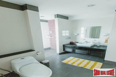 Wyndham Fantasea Condo Rawai