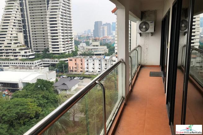 Baan Phrompong | Spacious & Luxurious Two Bedroom Condo in Phrom Phong-6
