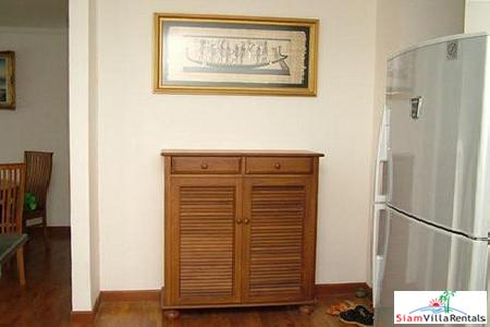 Baan Siri Sukhumvit 13 | Nice Three Bedroom Condo for a Good Price at Asoke BTS-5