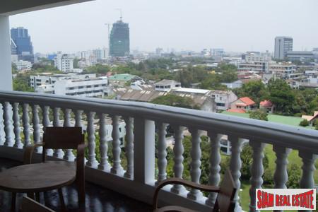 38 Mansion | Fully Renovated large 2 bed near Thonglor BTS.-7