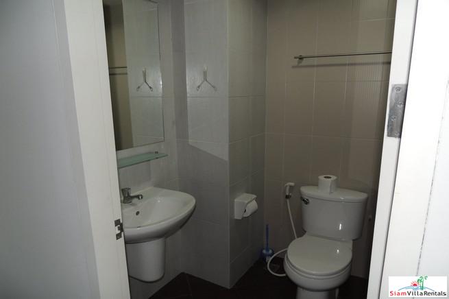 Condo One X | Large One Bedroom Condo for Rent on the Top Floor, Sukhumvit 26-23