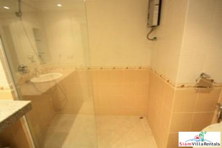 Rain Tree |Modern Studio Apartment for Rent in Trendy Thong Lo-3