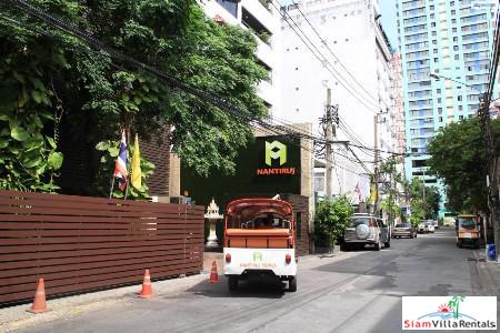 Large and Comfortable Three Bedroom in a Great Location of Khlong Toei, Bangkok-1