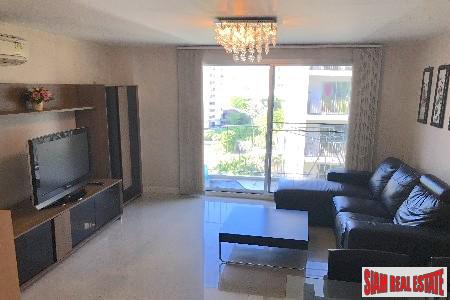 The Clover Thonglor 18 | Pool View Two Bedroom Condo for Rent-6