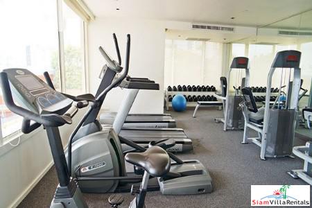 Manhattan Chit Lom | Spacious Living & City Views from this Two Bedroom Condo for Rent in Ratchathewii-14