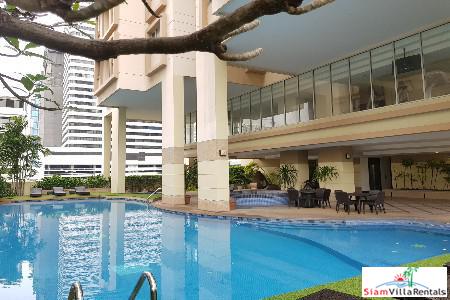 Grand Mercure Bangkok Asoke Residence | Convenient and Extra Large Three Bedroom Condo for Rent