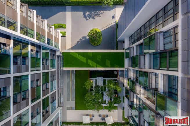 Newly Completed Ultra Luxury High-Rise Condo at Chidlom in the Pathumwan Area - Up to 25% Discount and Rental Guarantee 5% for 2 Years! Studio Units-14