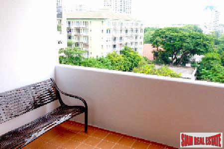 Waterford Park Thonglor | Corner Unit with Three Balconies for Sale in Thonglor, Bangkok-15