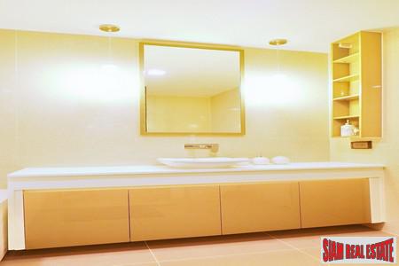 [email protected] | Superior Spacious Living with Two Balconies near Sukhumvit 49, Bangkok-11
