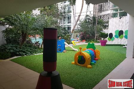 Baan Rajprasong Bangkok | One Bedroom Corner Unit on 20th Floor in Lumphini-7