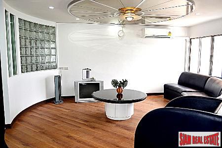 Fortune Condo Town | Unique and Large Two Bedroom Condo in Sathorn, Bangkok-4
