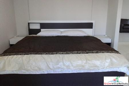 President Park View Tower | Large Three Bedroom Great for Families on Sukhumvit 24-5