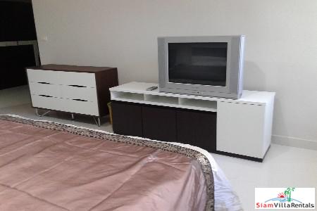 President Park View Tower | Large Three Bedroom Great for Families on Sukhumvit 24-6