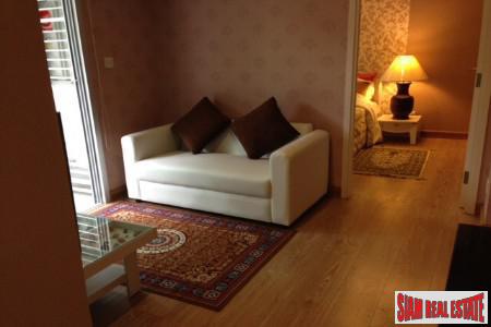 Maestro 39 Residence | Unique Ground Floor Two Bedroom with Private Garden on Sukhumvit 39-10