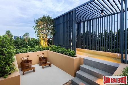 Maestro 39 Residence | Unique Ground Floor Two Bedroom with Private Garden on Sukhumvit 39-15