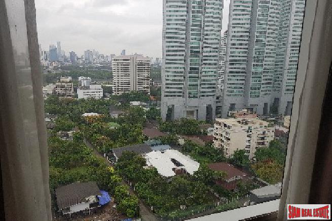 Wilshire Condo Sukhumvit 22 | Spacious Three Bedroom with City Views on Sukhumvit 22, Bangkok-4