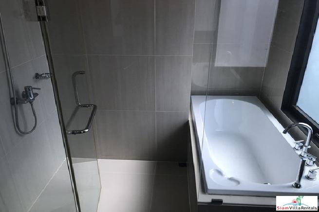 Villa Asoke | Modern Two Bedroom Corner Unit for Rent in Asok-12