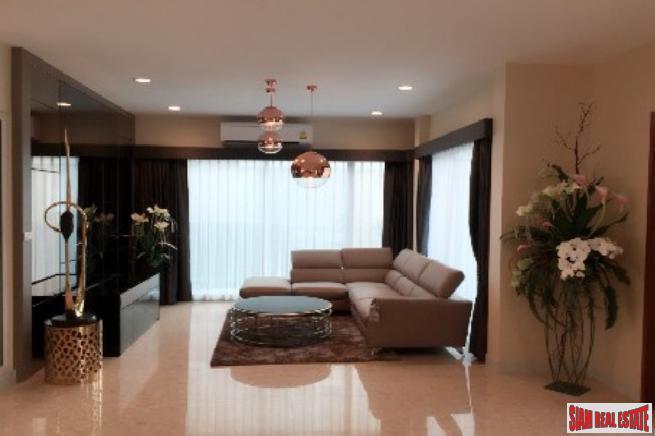 Bangkok Boulevard Rama 9-Srinakarin | Modern and Large Two Storey Near Airport and Schools in Saphan Sung-1