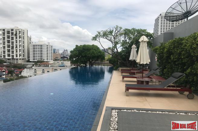Siri On 8 | Modern Two Bedroom Condo Located Near BTS Nana on Sukhumvit 8