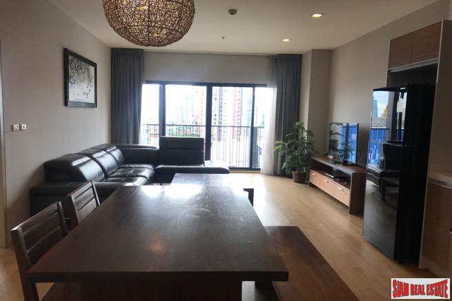 Noble Reveal | Corner Unit with Two Bedrooms and Pet Friendly on Sukhumvit 63-5