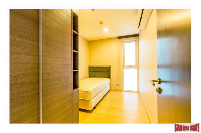 Sky Walk Condo | Spectacular City Views from the 32nd floor on Sukhumvit 69, Bangkok-2