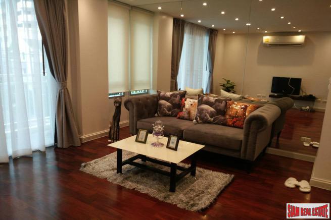 49 Plus | Two Bedroom Corner Condominium for Sale on Sukhumvit 49-6