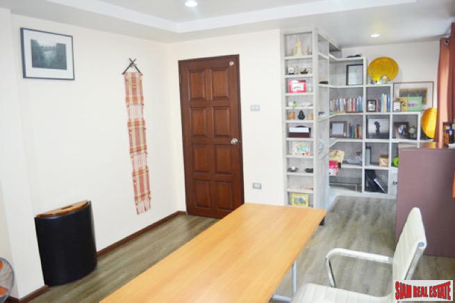 Leo Classic Place | Large Three Storey Family Townhouse on Sukhumvit 39-5