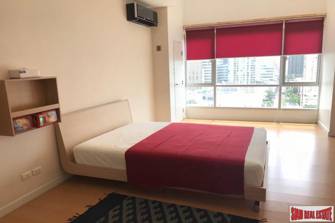 The Trendy Sukhumvit 13 | Bright Contemporary One Bedroom Condo with City Views in Nana-4