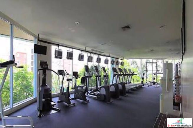 Bangkok Garden | Extra Large Three Bedroom Service Apartment for Rent in Chong Nonsi