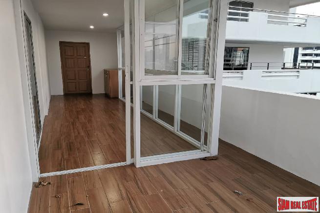 Regent on the Park 3 | Expansive City Views from This Three Bedroom Condo in Phrom Phong-13