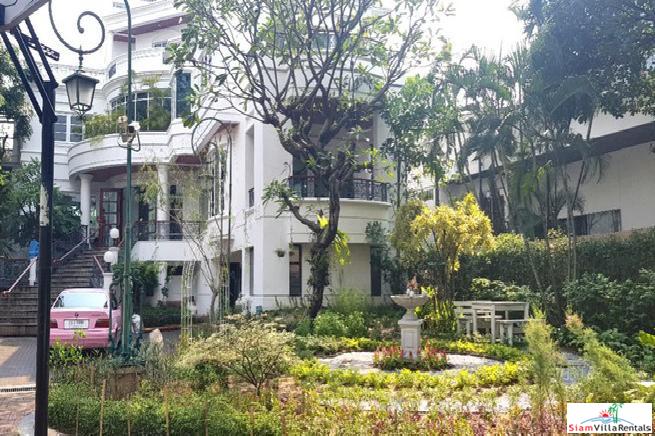 Prestigious Renovated Five Bedroom House in the Heart of Sukhumvit 61 and Close to BTS Ekkamai-0