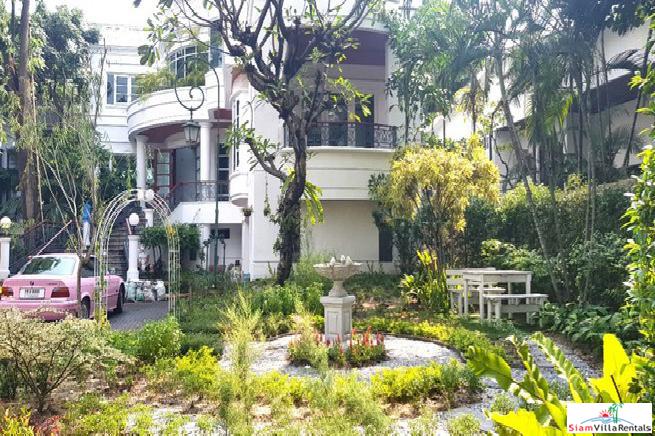 Prestigious Renovated Five Bedroom House in the Heart of Sukhumvit 61 and Close to BTS Ekkamai-2