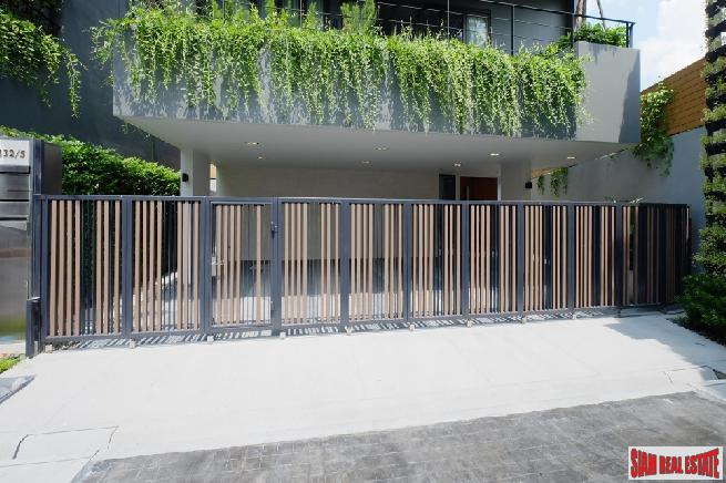 Award Winning Designed Luxury Houses in Secure Estate at Ekkamai-20