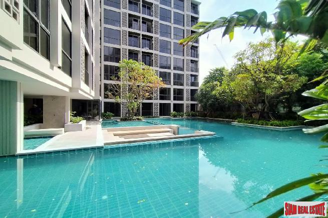 Newly Completed Furnished Condos by Leading Thai Developers next to BTS Onnut - 1 Bed Units - 15% Discount! Free Furniture and Free Transfer!-0