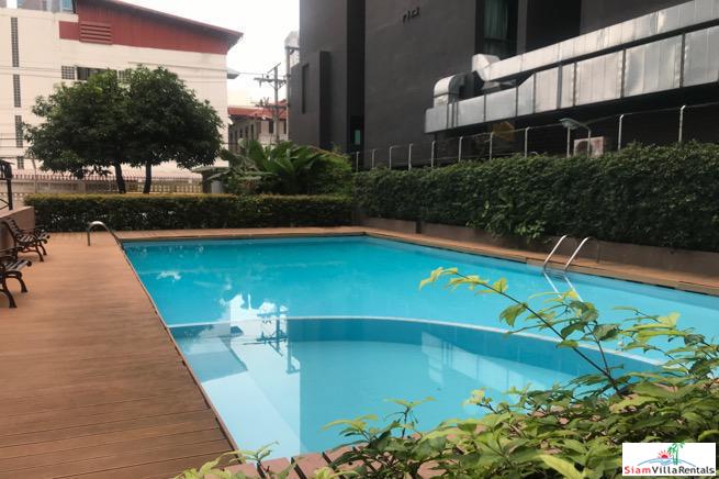 Rishi Court | Spacious 3 Bedroom, 3 Bath Apartment in Convenient Location Between Asoke & Nana BTS