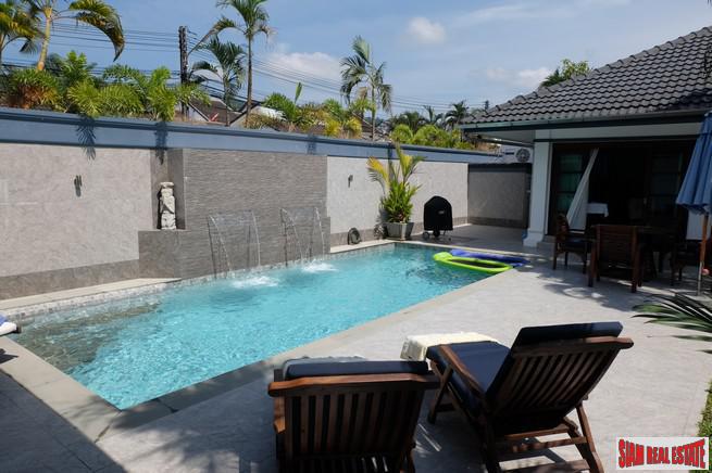 Loch Palm Cove | Large Courtyard Design Three Bedroom Pool Villa for Sale-11