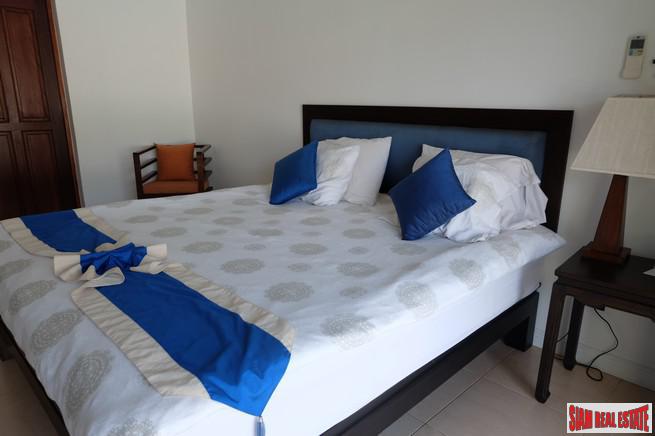 Loch Palm Cove | Large Courtyard Design Three Bedroom Pool Villa for Sale-12