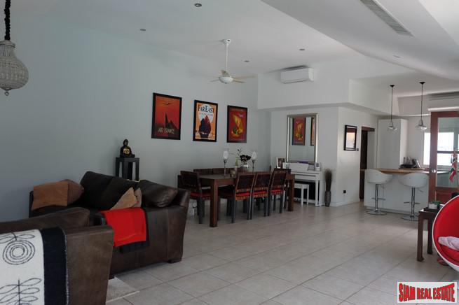 Loch Palm Cove | Large Courtyard Design Three Bedroom Pool Villa for Sale-14