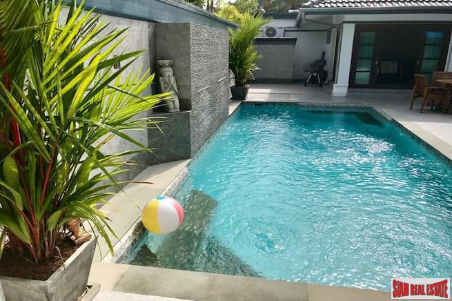 Loch Palm Cove | Large Courtyard Design Three Bedroom Pool Villa for Sale-19