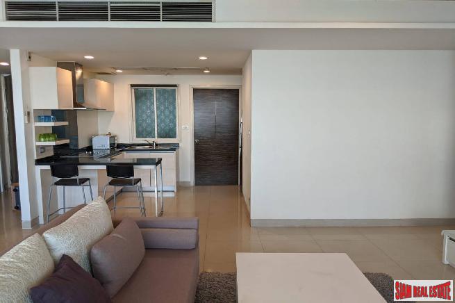 Watermark | Stunning Three-Bedroom Riverside Condominium for Sale in Bangkok-11