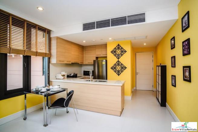 Aguston Sukhumvit 22 | Charming Deluxe Two Bedroom Condo with Extras and Pets Allowed in Phrom Phong-14