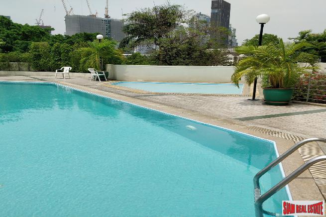 Baan Sukhumvit 36 | Quality Newly Refurbished 2 Bed Condo with Open Views at Sukhumvit 36, Thong Lor-22