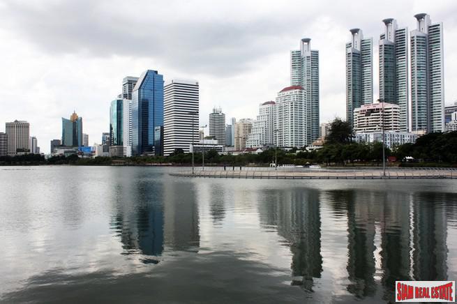 Millennium Residence @ Sukhumvit | Amazing Views of Benchakiti Park from this Extra Large Three Bedroom Asok Condo-14