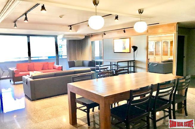 Waterford Park | Extra Large Two Bedroom Condo For Rent with Easy Access To Thong Lo Road-1