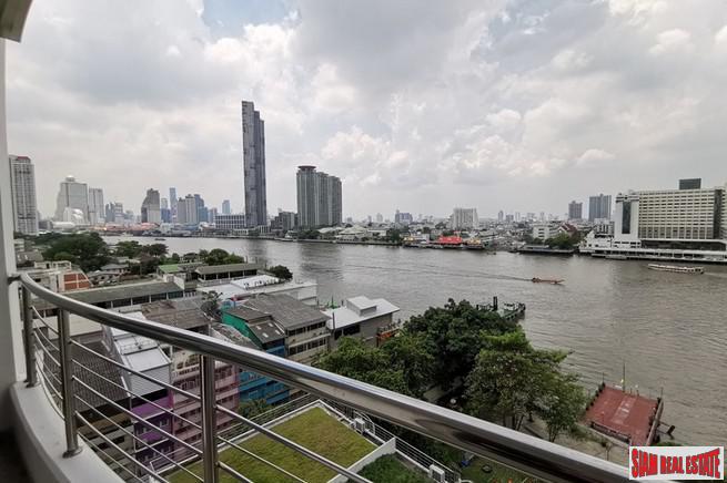Supalai River Place Condominium | Two Bedroom Corner Unit with Amazing City and Chao Phraya River Views at Krung Thonburi