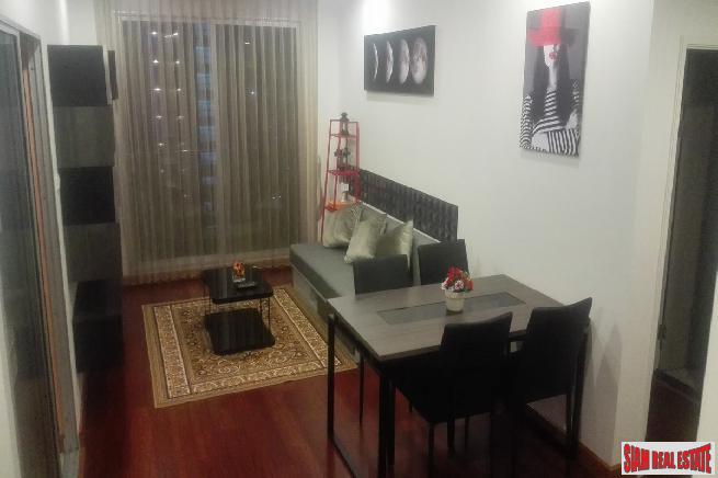 Supalai Lite Sathorn-Charoenrat | Two Bed Penthouse Condo for Sale-12