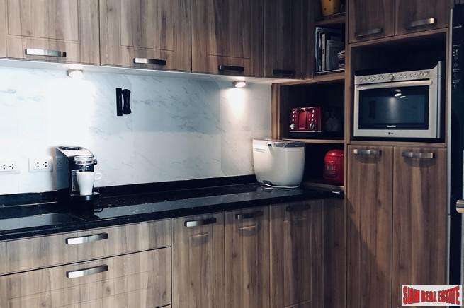 Urbana Sukhumvit 15 | Bright and Quiet Newly Renovated Two Bedroom Condo for Sale in Asok-11
